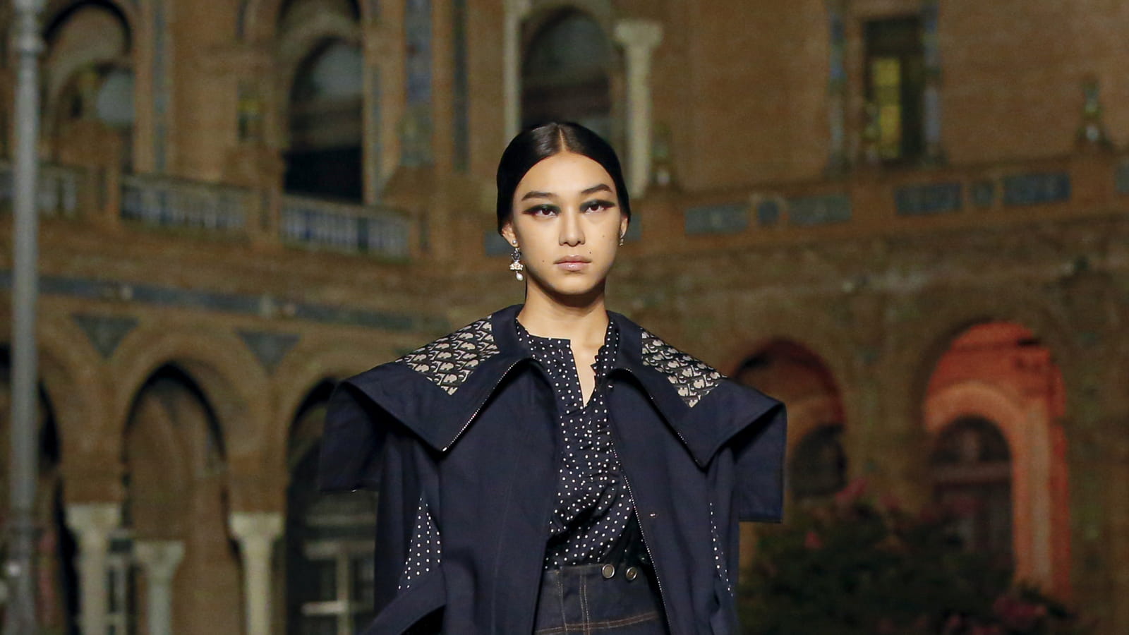 Look 55