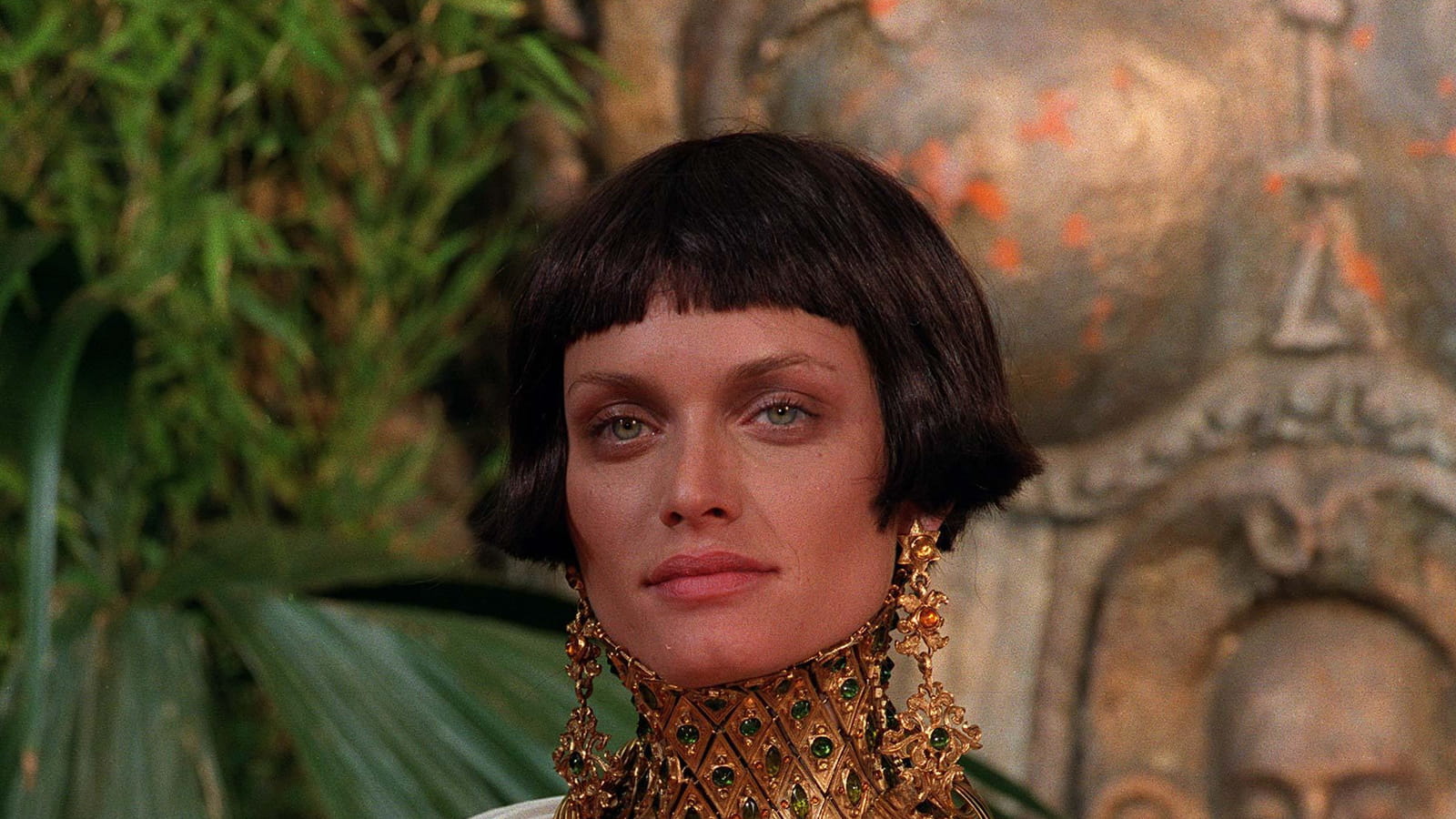 Amber Valletta - 1998