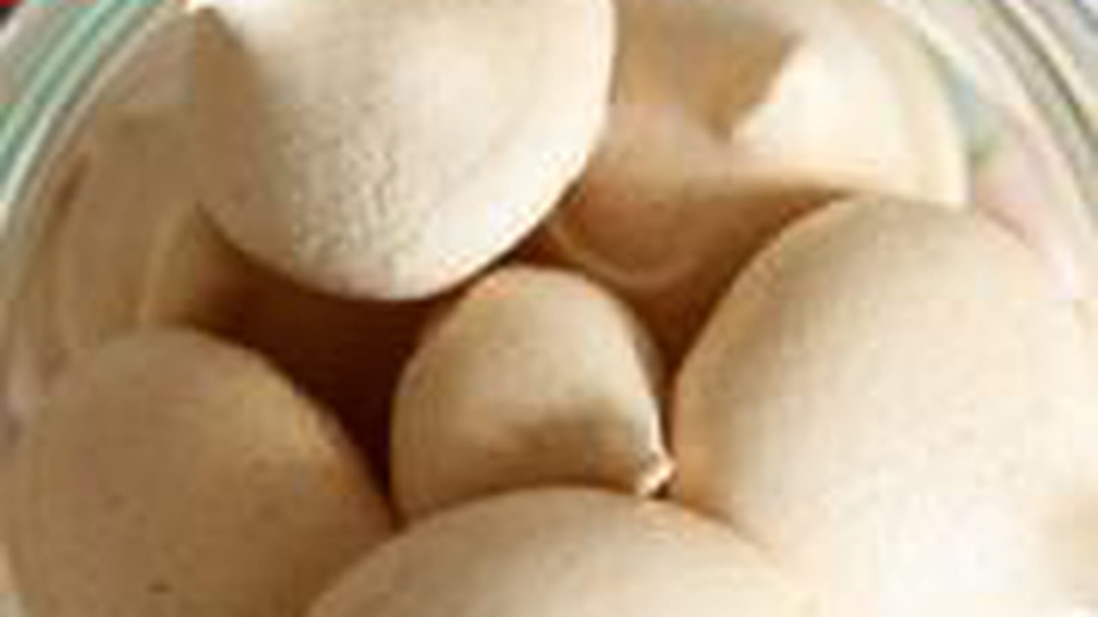 Meringues aux framboises