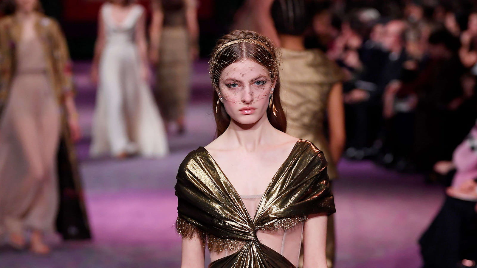 Look 29