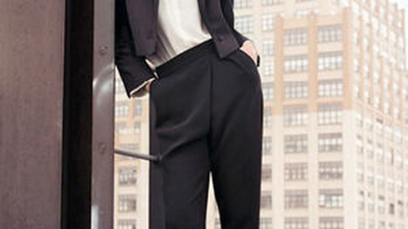 Tailleur-pantalon noir de Mango