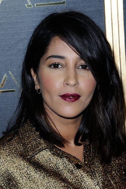 Le rouge &agrave; l&egrave;vres fonc&eacute; de Le&iuml;la Bekhti