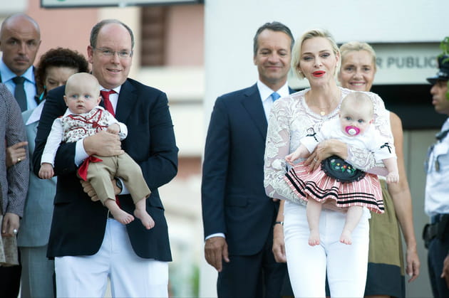 La famille est de sortie lors d'un pique-nique organisé à Monaco