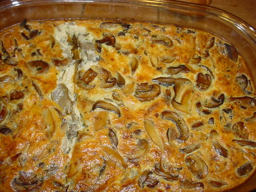 Clafoutis aux champignons de Paris, ail et échalotes