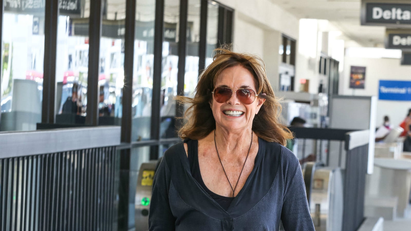 Linda Gray 