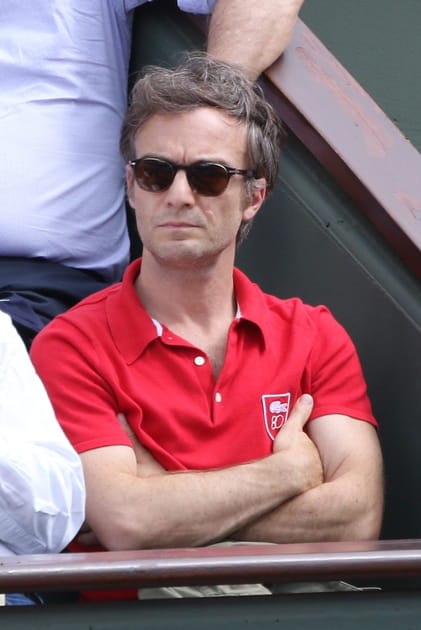 Jonathan Lambert, bras crois&eacute;s