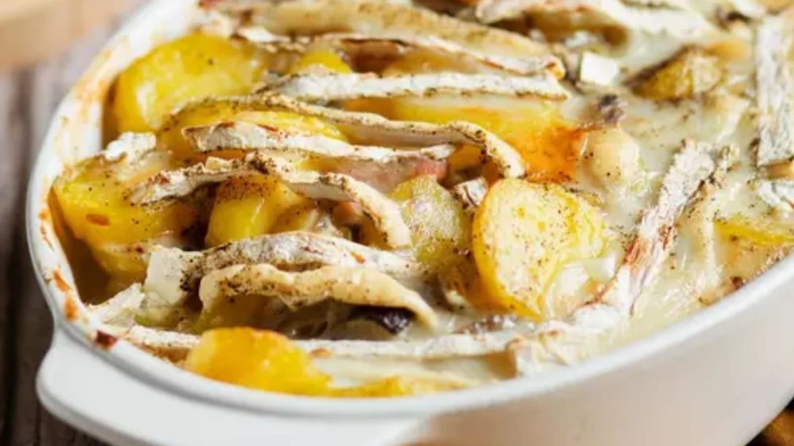 Tartiflette au chèvre-boîte