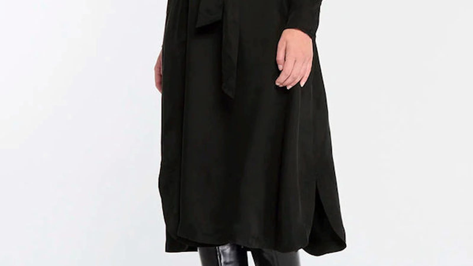 Robe noire Galeries Lafayette