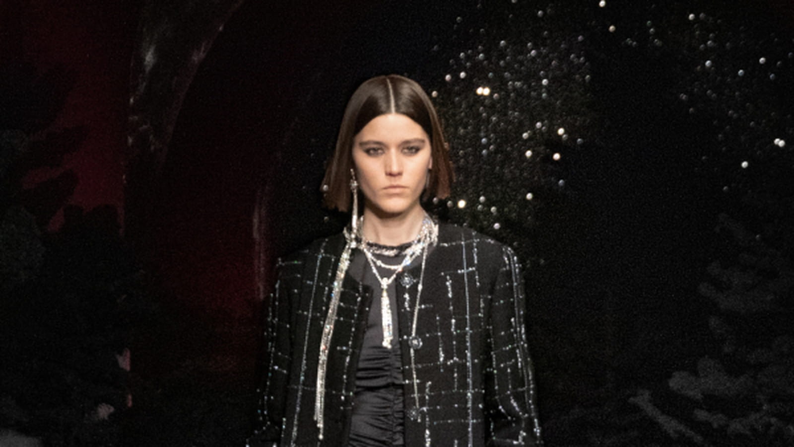 Look 8