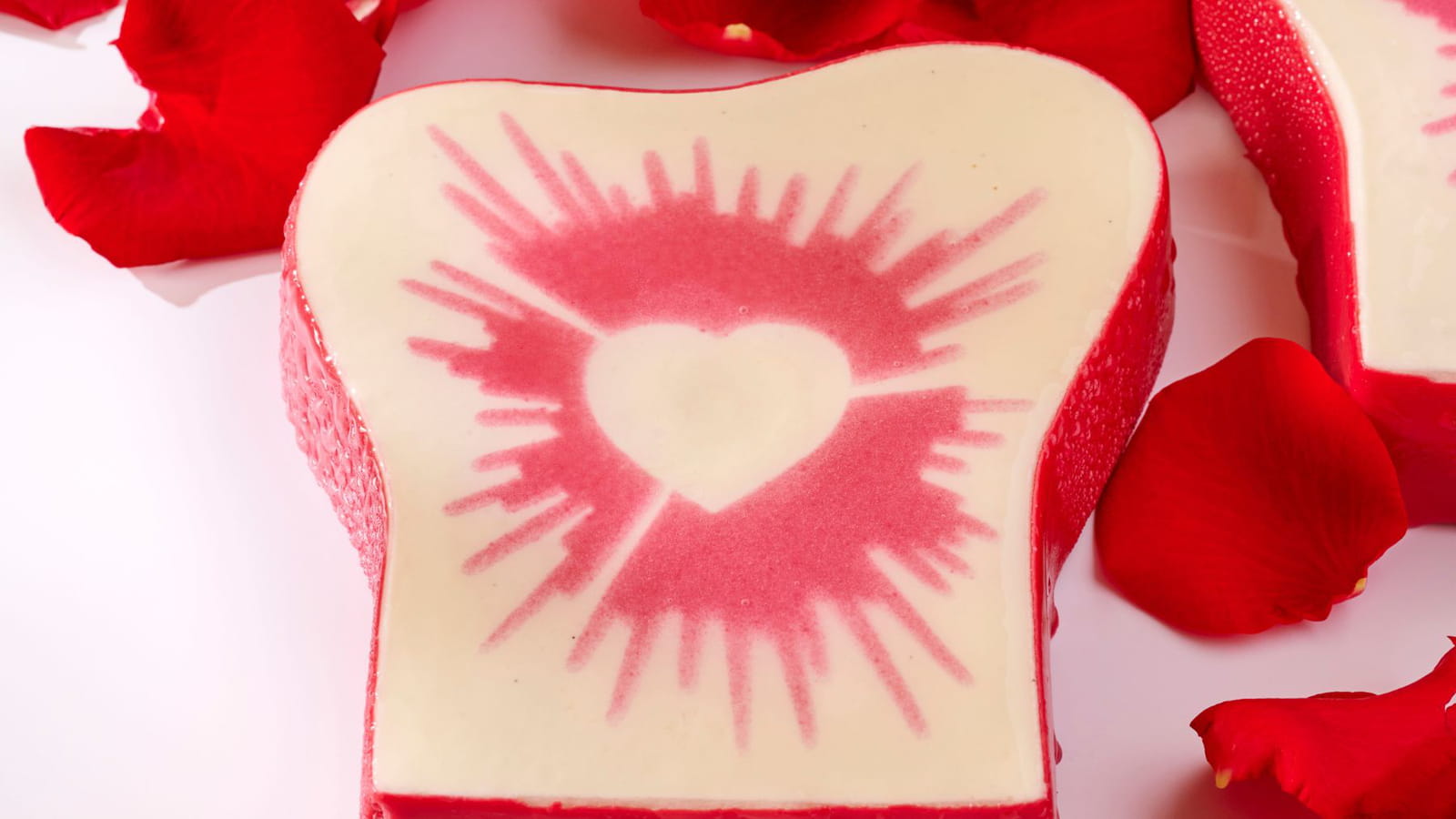 L'entremets Amour de Grenade de François Perret pour le Ritz Paris