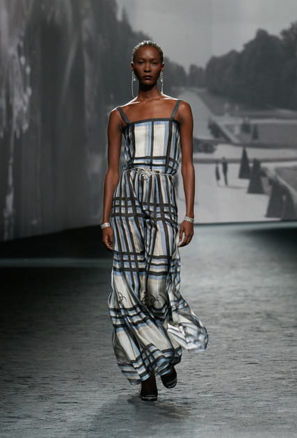 Look 43&nbsp;du d&eacute;fil&eacute; Chanel