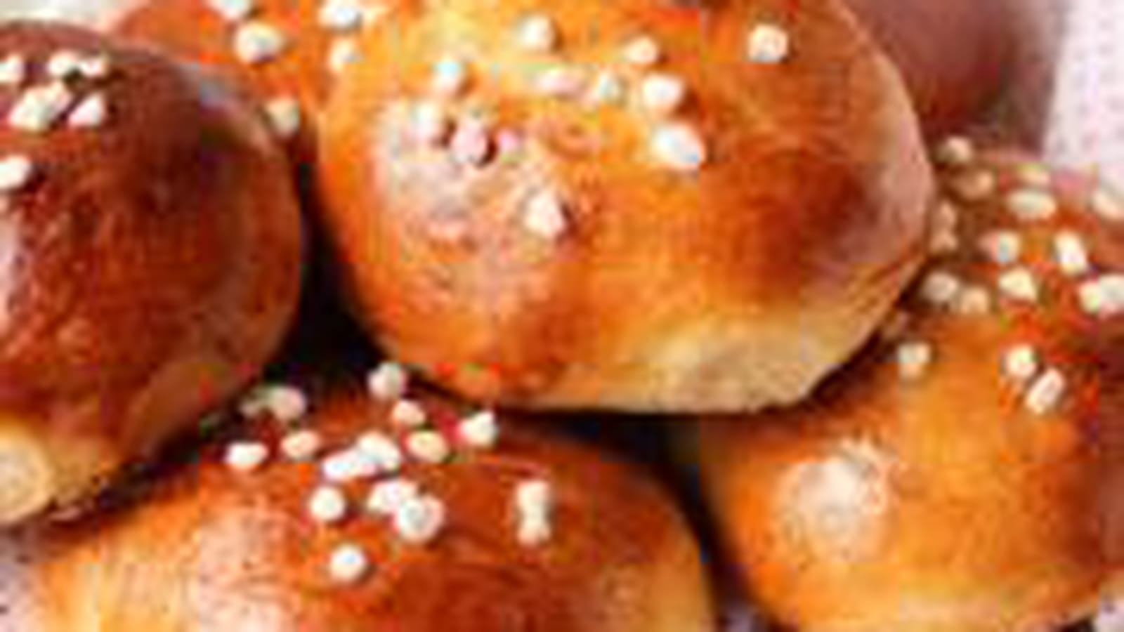 Petites brioches au sucre