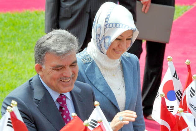Hayr&uuml;nnisa et Abdullah G&uuml;l