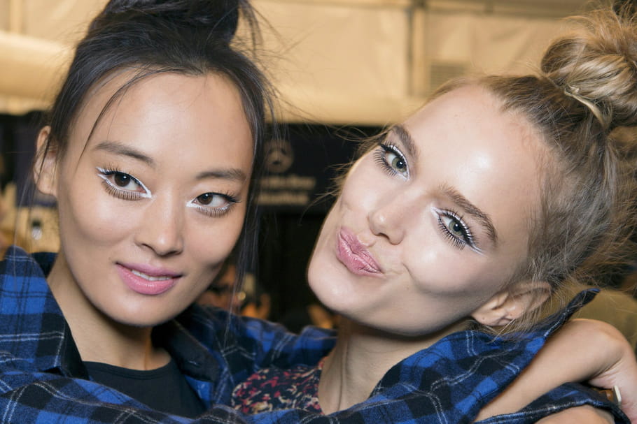 Comment bien porter l'eyeliner blanc ?