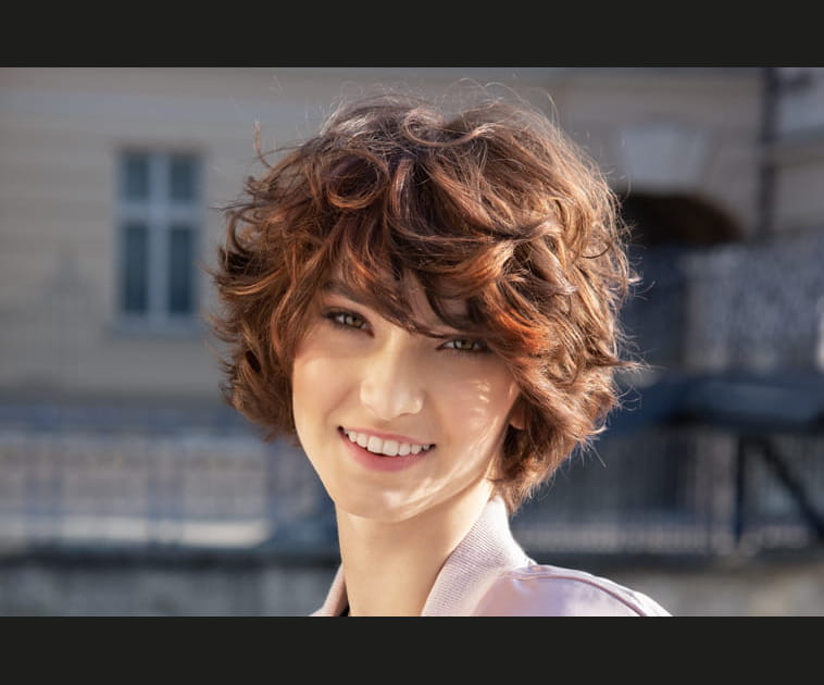 Le bob boucl&eacute;