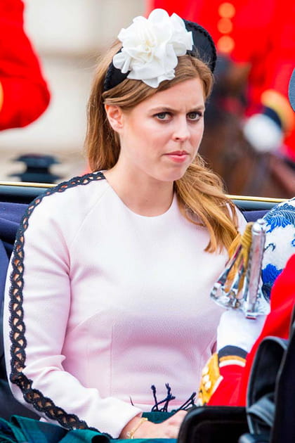 Beatrice d'York en robe rose bonbon