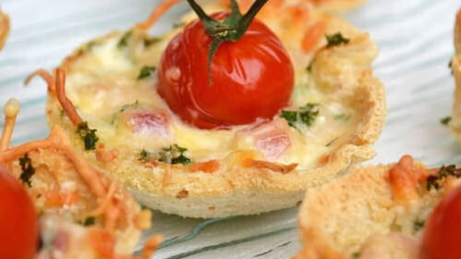 Tartelettes croque-monsieur façon petits nids de Pâques