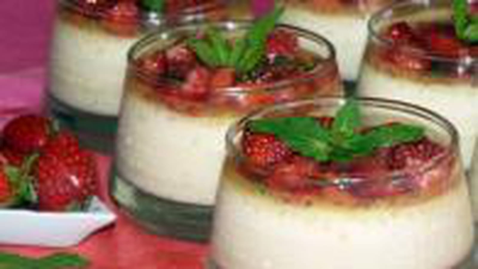 Crème brûlée et fraises