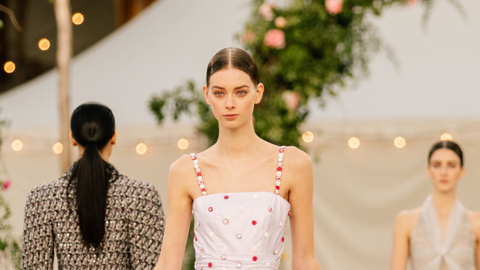 Look 25