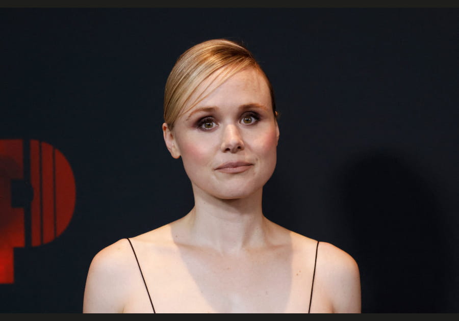 Flop&nbsp;: le rouge &agrave; l&egrave;vres terne d'Alison Pill