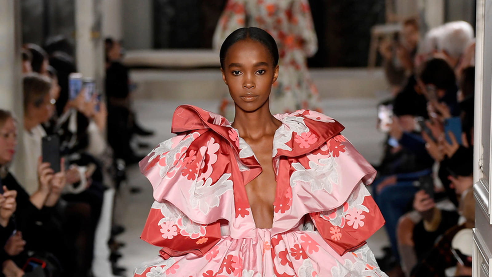 Look 25