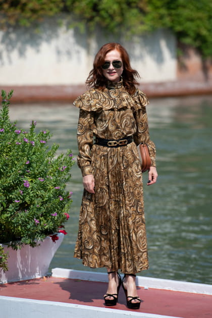 TOP : Isabelle Huppert en robe fleurie