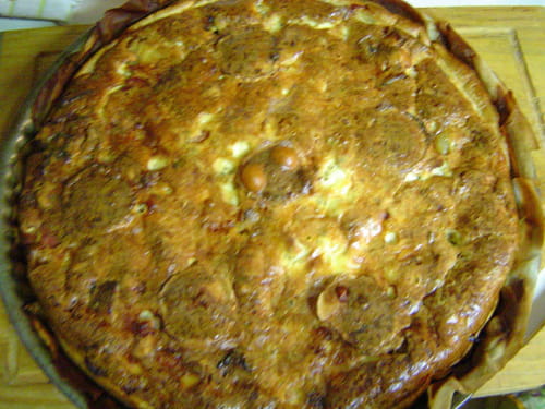 Quiche aux légumes, lardons fumés et parmesan