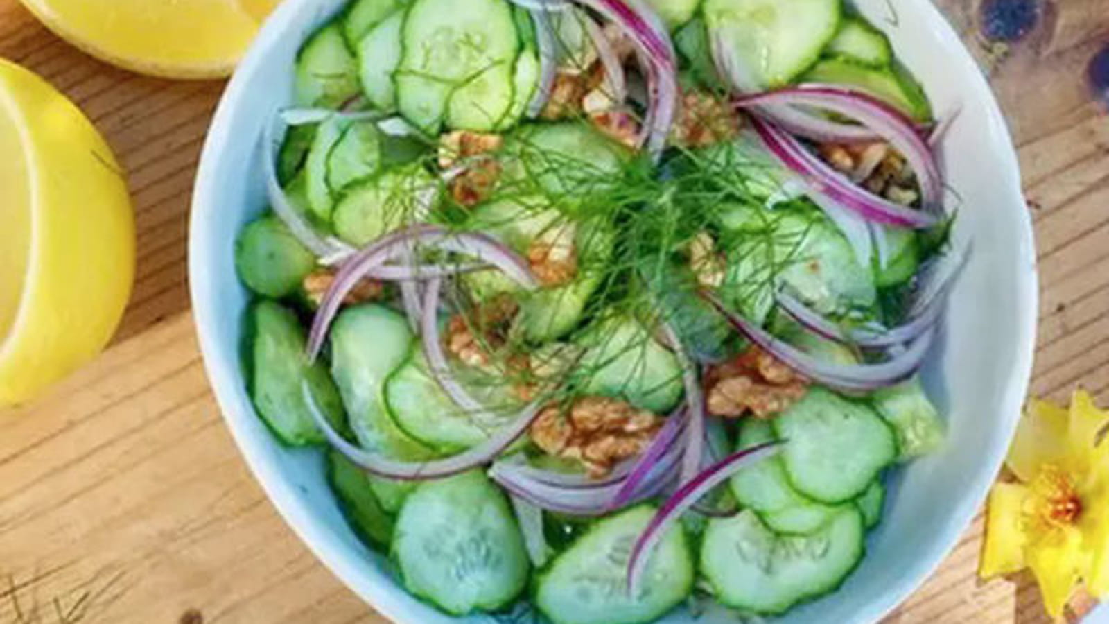 Salade aux concombres libanais et aneth