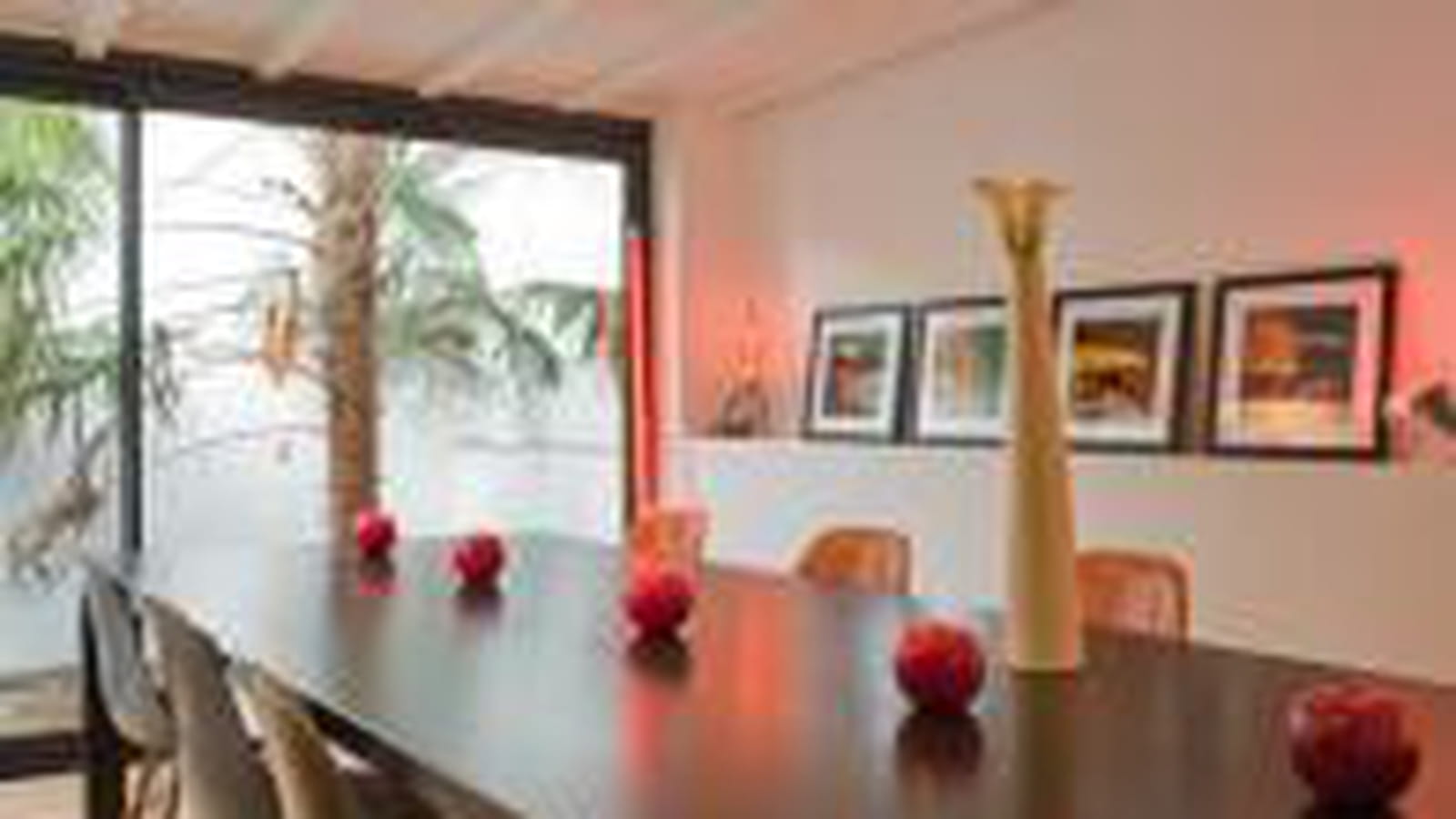Contemporaine
