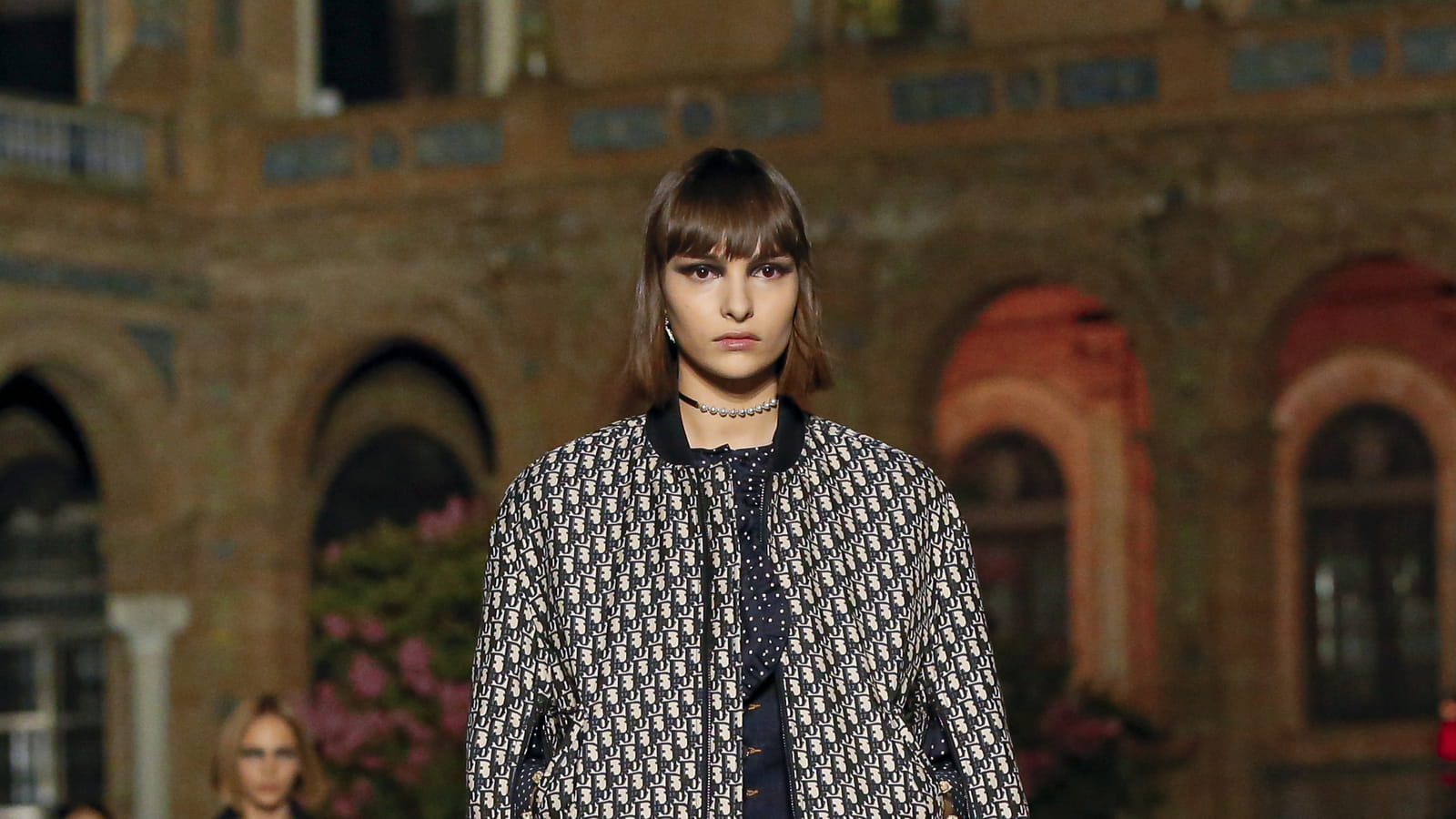 Look 53