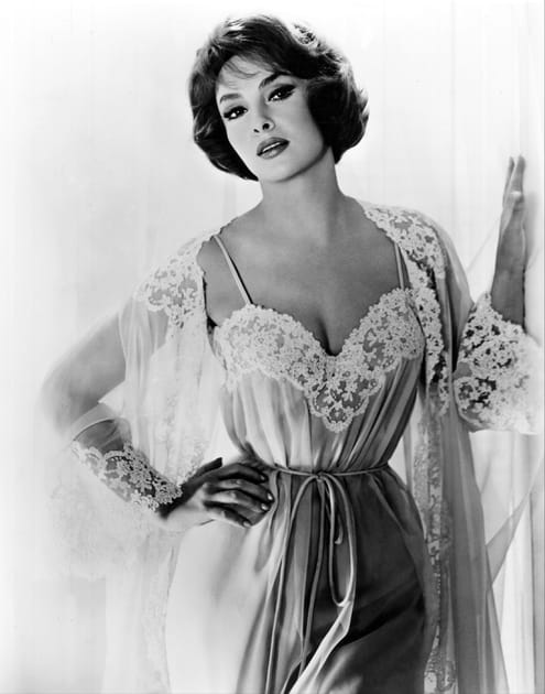 Gina Lollobrigida, s&eacute;ductrice devant l'objectif
