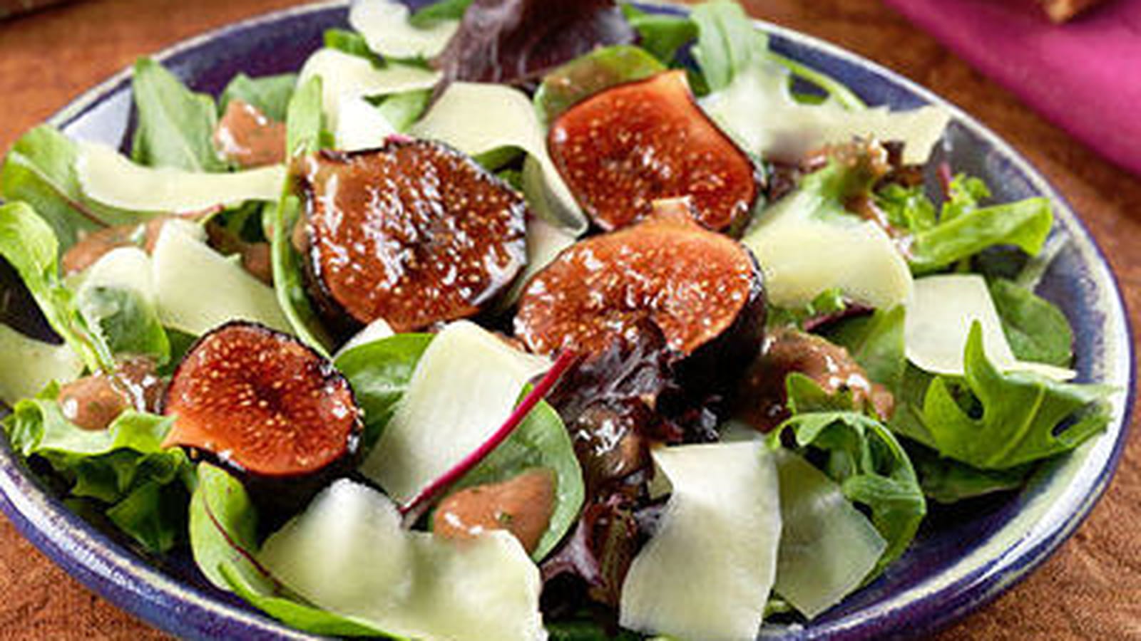 Salade d’automne aux figues et à l’Emmental de Savoie