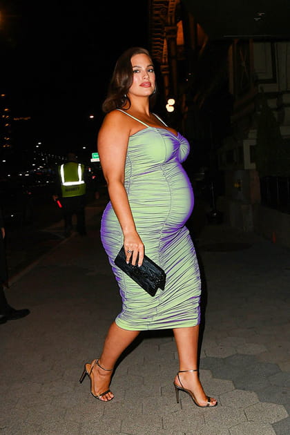 Ashley Graham en robe moulante