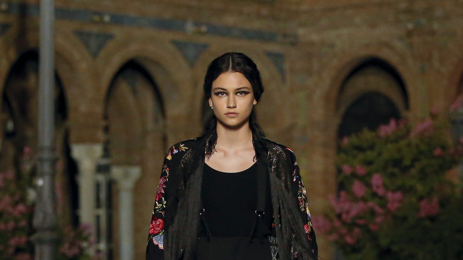 Look 22