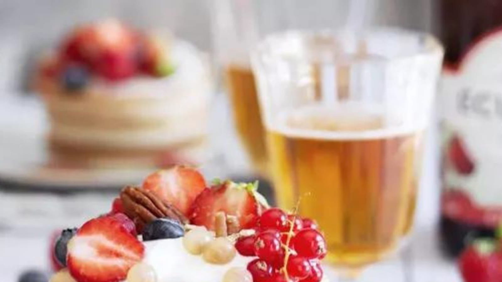 Pancakes fluffy et sirop de miel au cidre doux