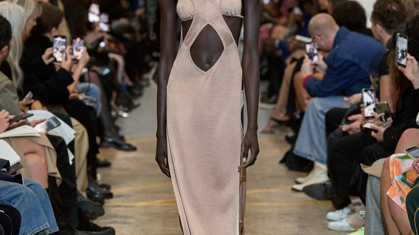  Look 44