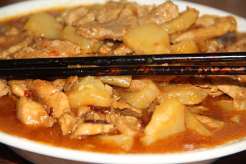 Sauté de porc au curry et à l'ananas