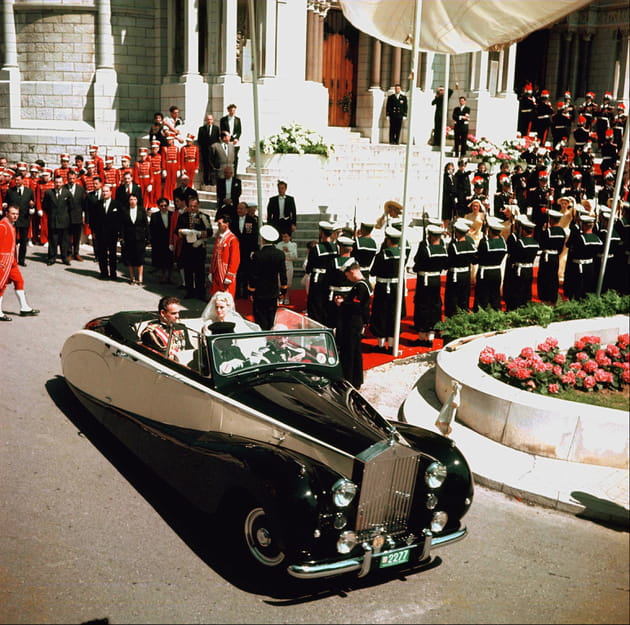 La voiture des mari&eacute;s