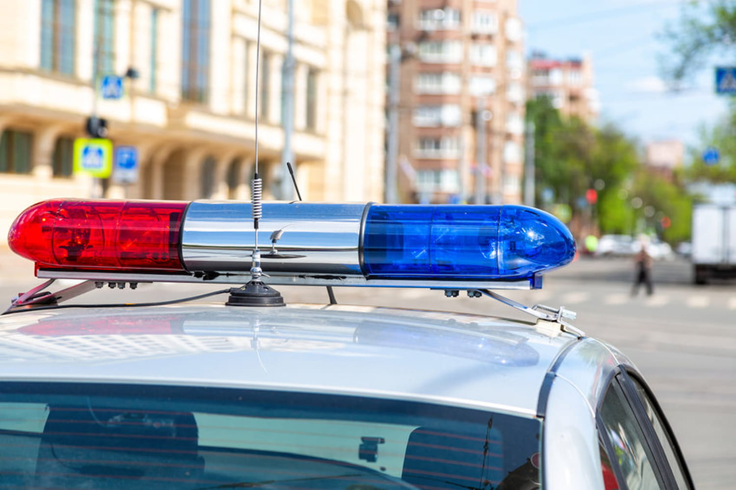 Enfant de 10 ans mort dans une valise : sa mère mise en examen