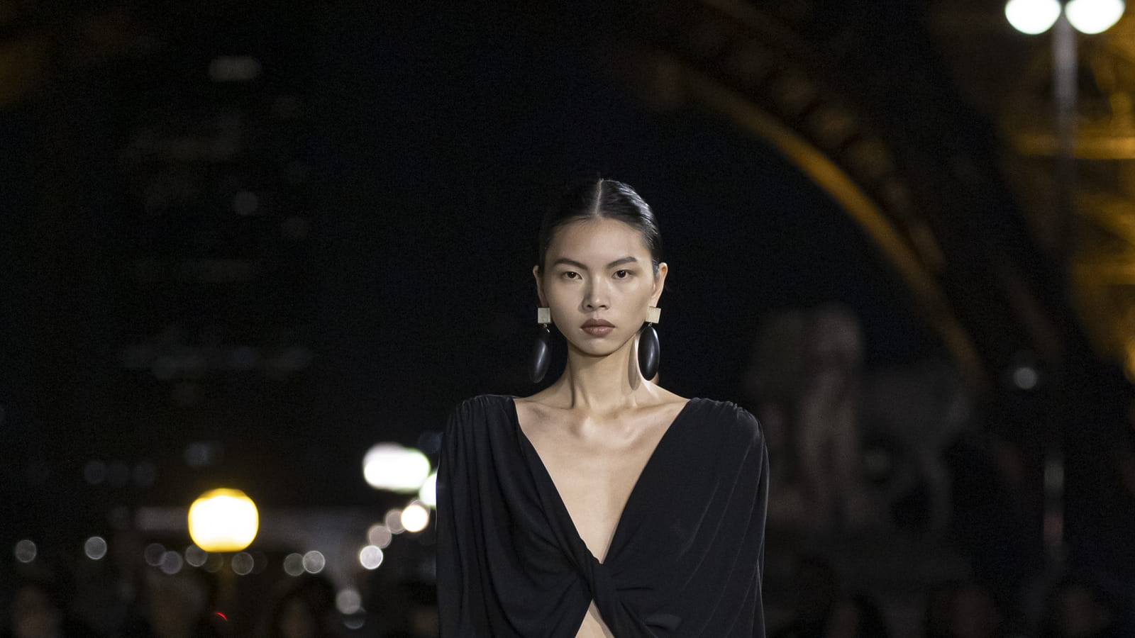 Look 13