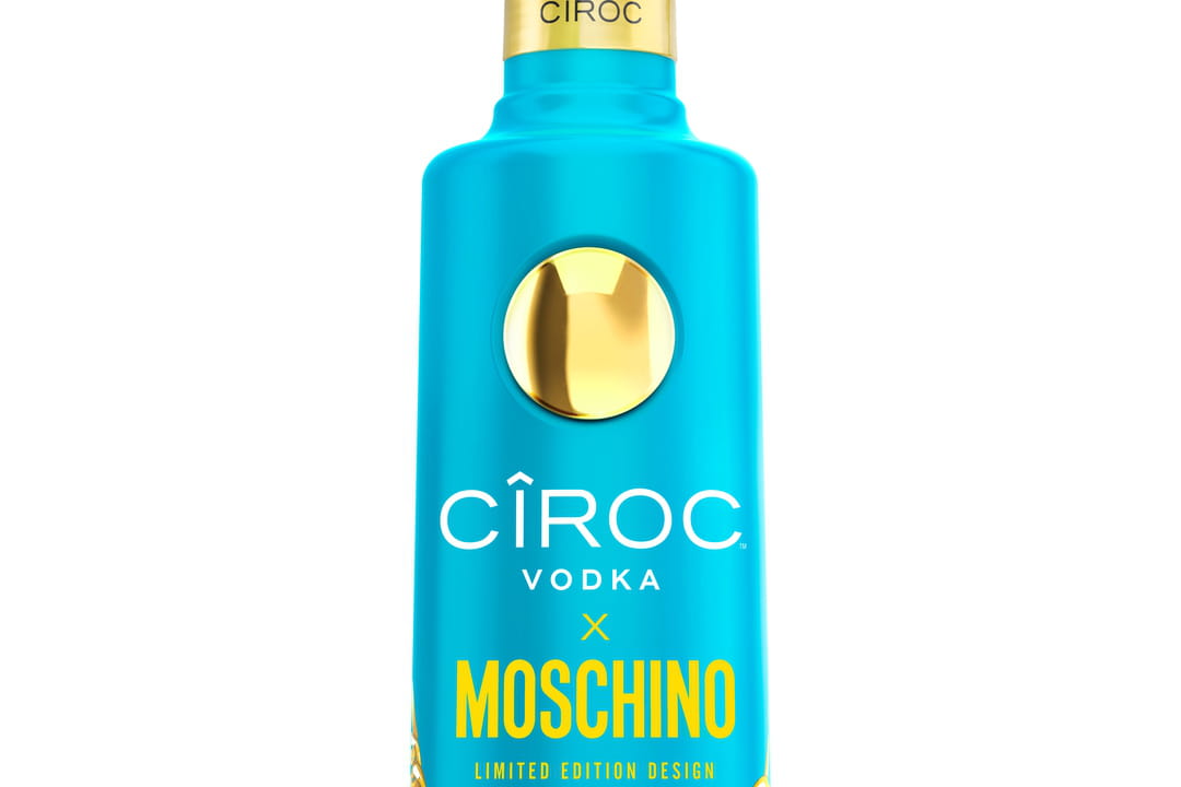 La bouteille de Vodka Cîroc x Moschino