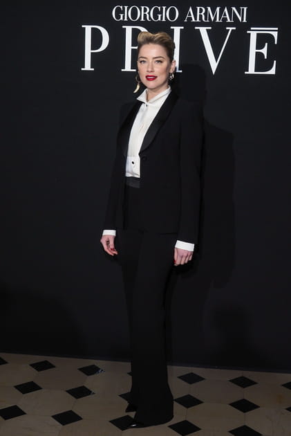 Amber Heard au d&eacute;fil&eacute; Giorgio Armani Priv&eacute;