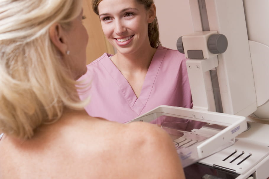 La polémique autour du dépistage du cancer du sein expliquée