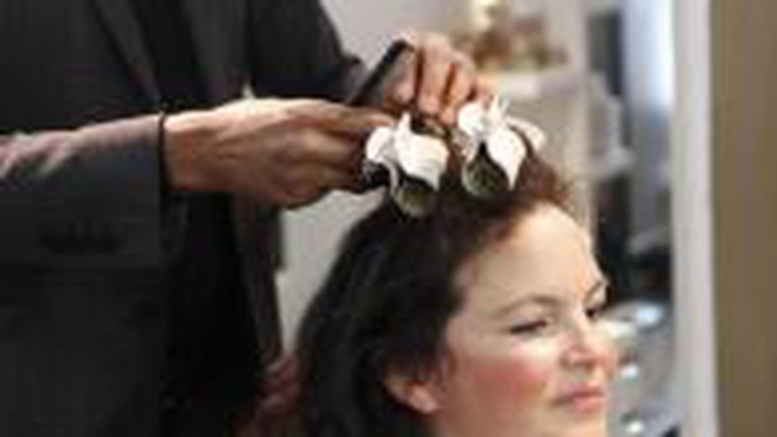 Les débuts de la coiffure