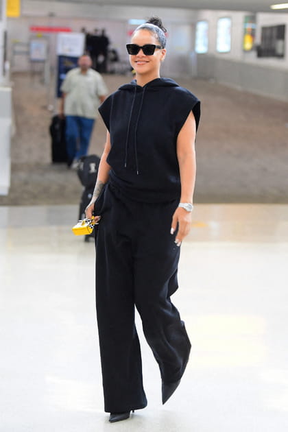 Rihanna version ville en sweat noir