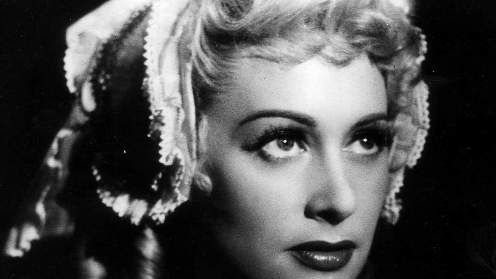 Dans son rôle de "Caroline chérie"