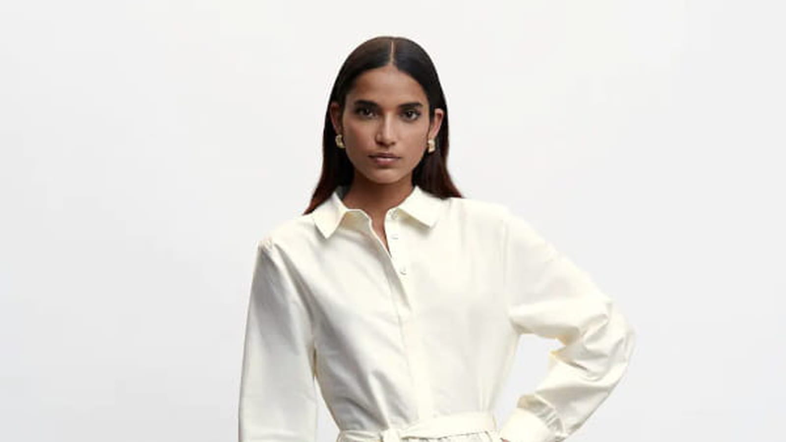 Robe à broderies Mango 