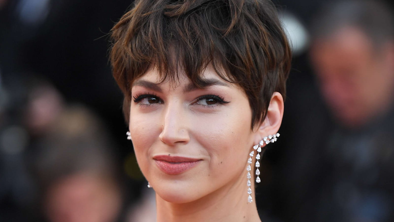 Úrsula Corberó, cheveux courts
