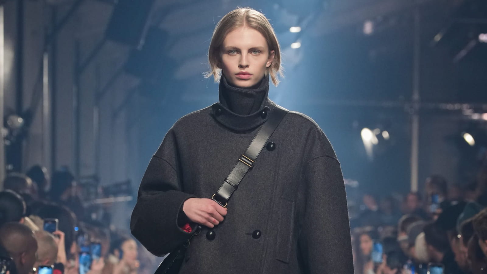 Look 29