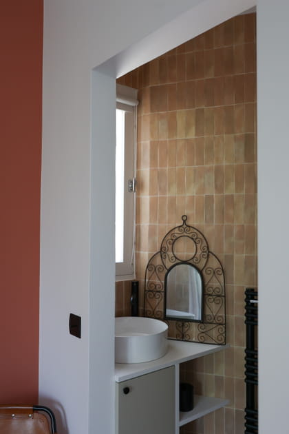 Apr&egrave;s&nbsp;: une petite salle d'eau pour l'une des chambres